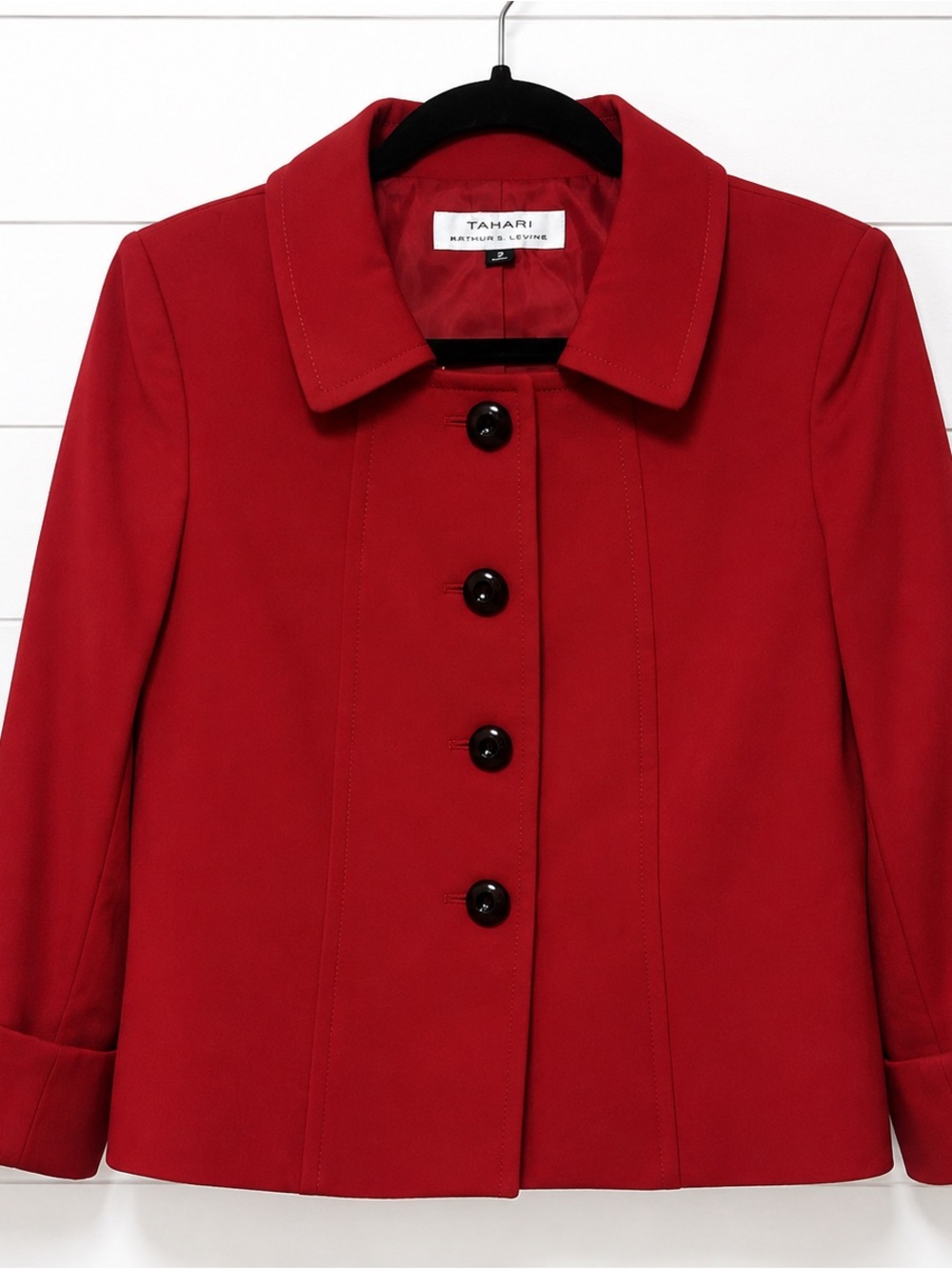 Tahari Arthur S Levine Women's Blazer Size 4 3/4Sleeves Red Buttons Quiet Luxury